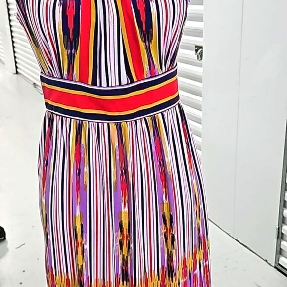 London Times Striped Vibrant Colorful Halter Dress, Size 6 - Picture 7 of 10